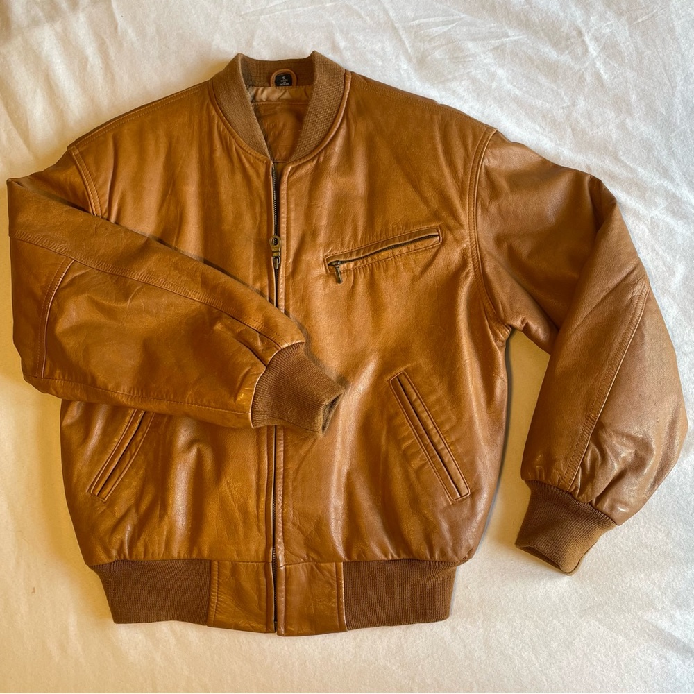 ✨SOLD✨Vintage 1980’s Mixed Blues Leather Bomber jacket Camel/Tan Size Mens Small